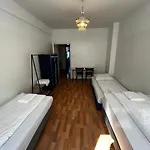 Urban Living On Worringer Apartmán *