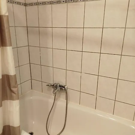 Urban Living On Worringer