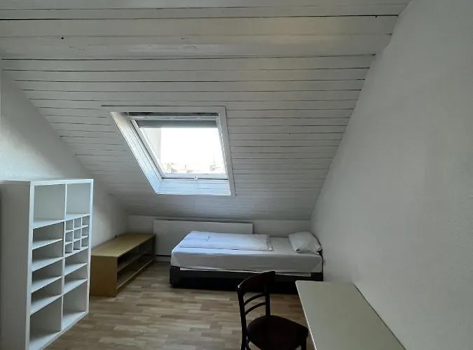 Urban Living On Worringer